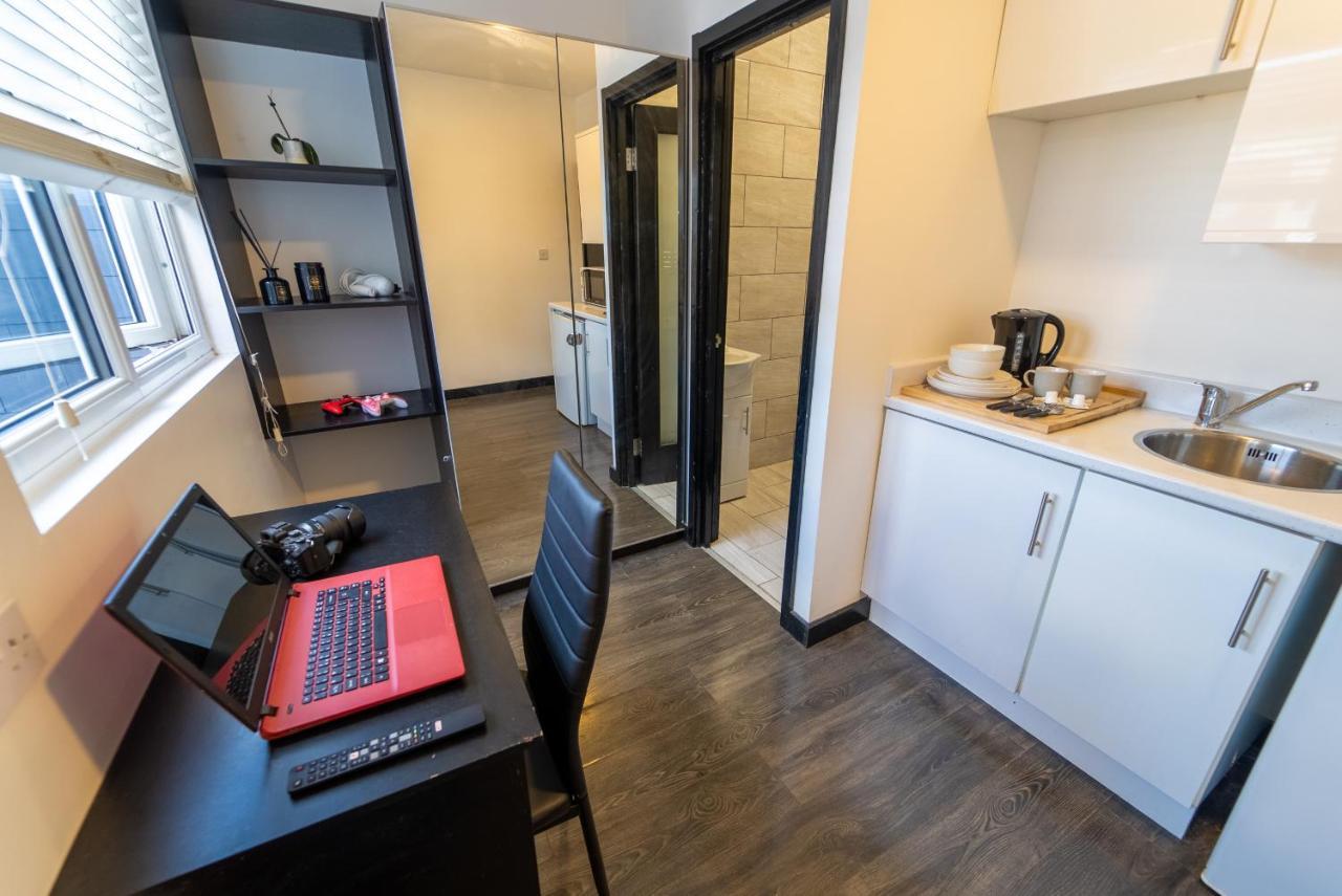 Staysa Equipped Studios Near Qe And Uob In Guesthouse Close To The City! Birmingham Rom bilde