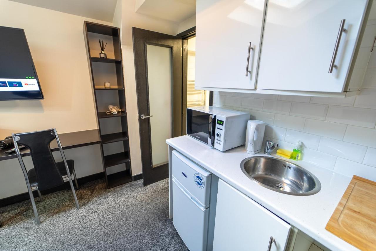 Staysa Equipped Studios Near Qe And Uob In Guesthouse Close To The City! Birmingham Rom bilde