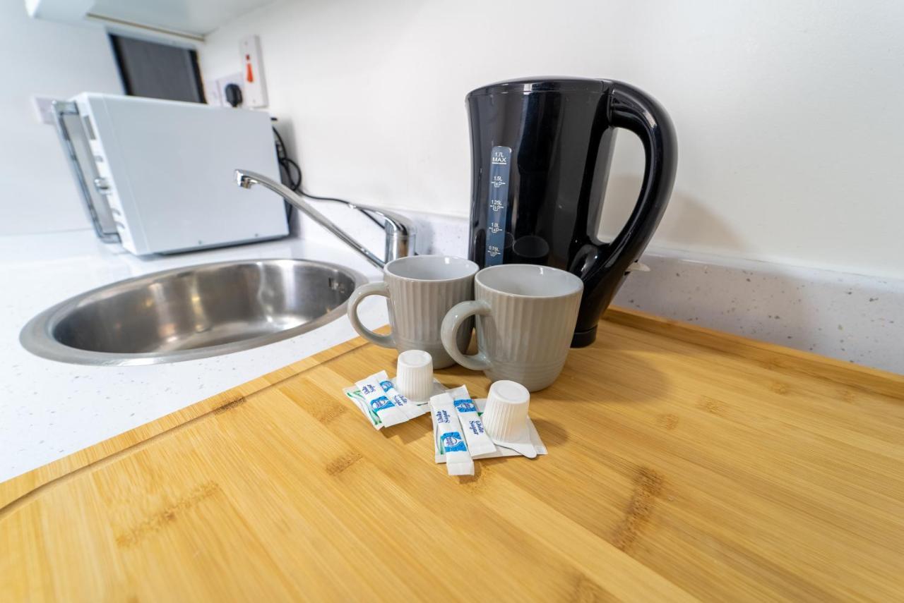 Staysa Equipped Studios Near Qe And Uob In Guesthouse Close To The City! Birmingham Rom bilde