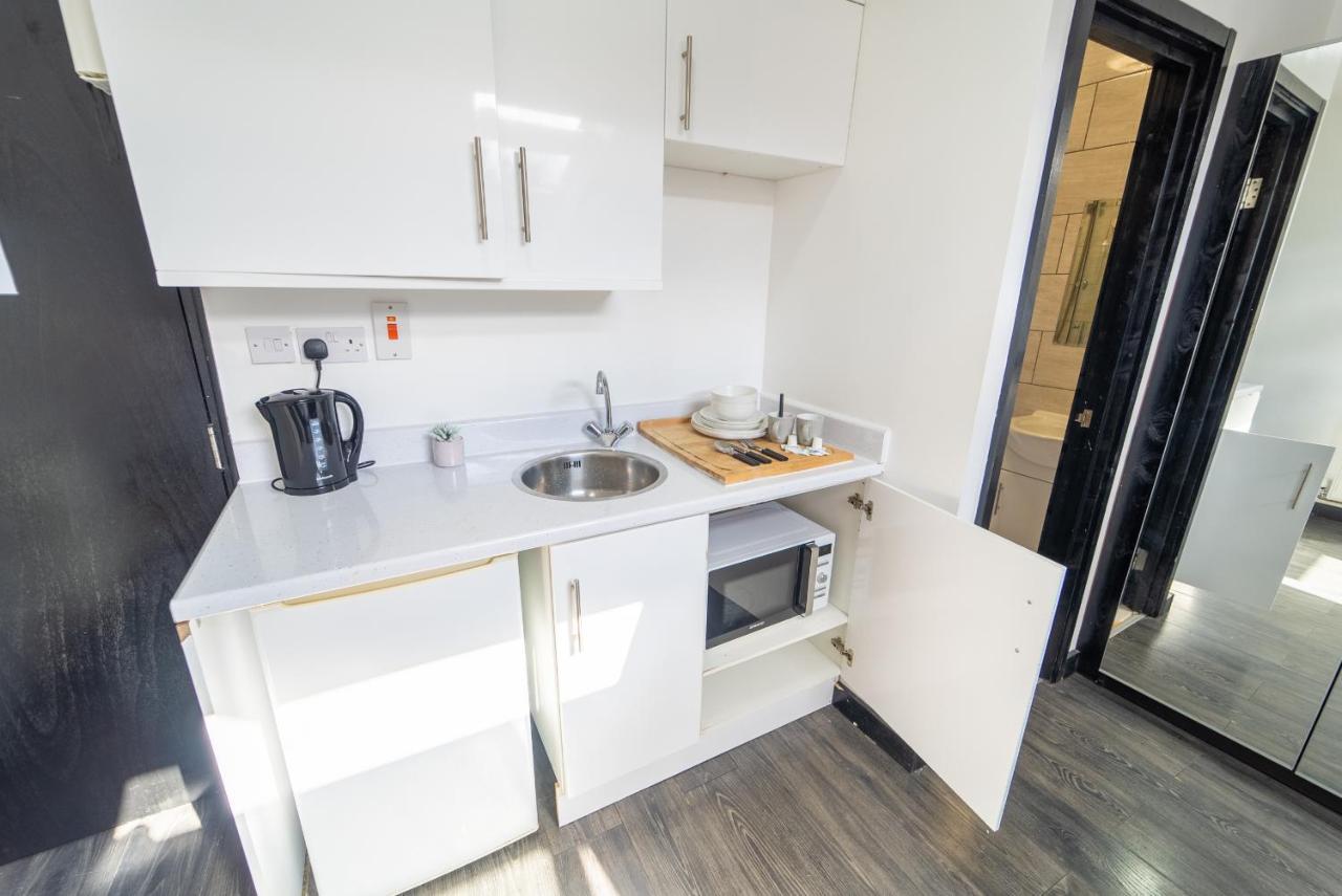 Staysa Equipped Studios Near Qe And Uob In Guesthouse Close To The City! Birmingham Rom bilde