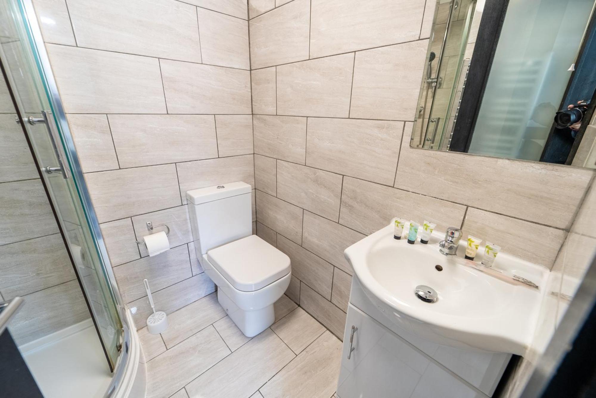 Staysa Equipped Studios Near Qe And Uob In Guesthouse Close To The City! Birmingham Rom bilde