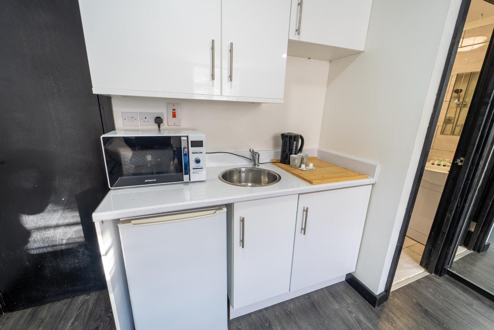 Staysa Equipped Studios Near Qe And Uob In Guesthouse Close To The City! Birmingham Rom bilde