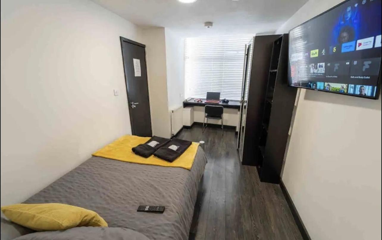 Staysa Equipped Studios Near Qe And Uob In Guesthouse Close To The City! Birmingham Eksteriør bilde